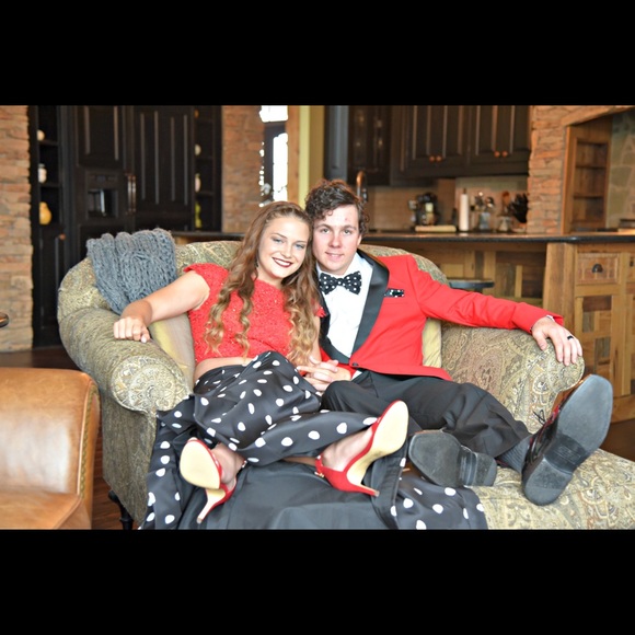 Sherri Hill Prom Dress - Picture 3 of 7